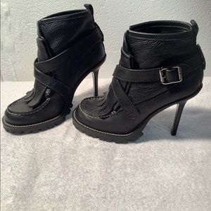 Tory Burch heels. Beautiful!